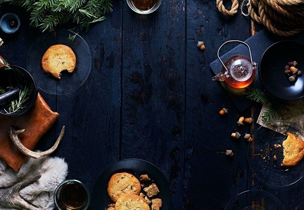 负责此项研究的伊利诺伊大学材料与工程学教授保罗·布劳恩说，由于小型化储能技术一直以来都是一个难题，微型设备通常都由片外电池或电源提供能源。其难点主要在于3D电极，这种电极十分复杂，在普通电池上实现的难